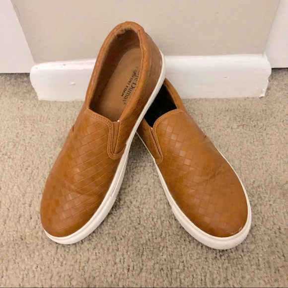 Camel Color Woven Slipon Sneakers 